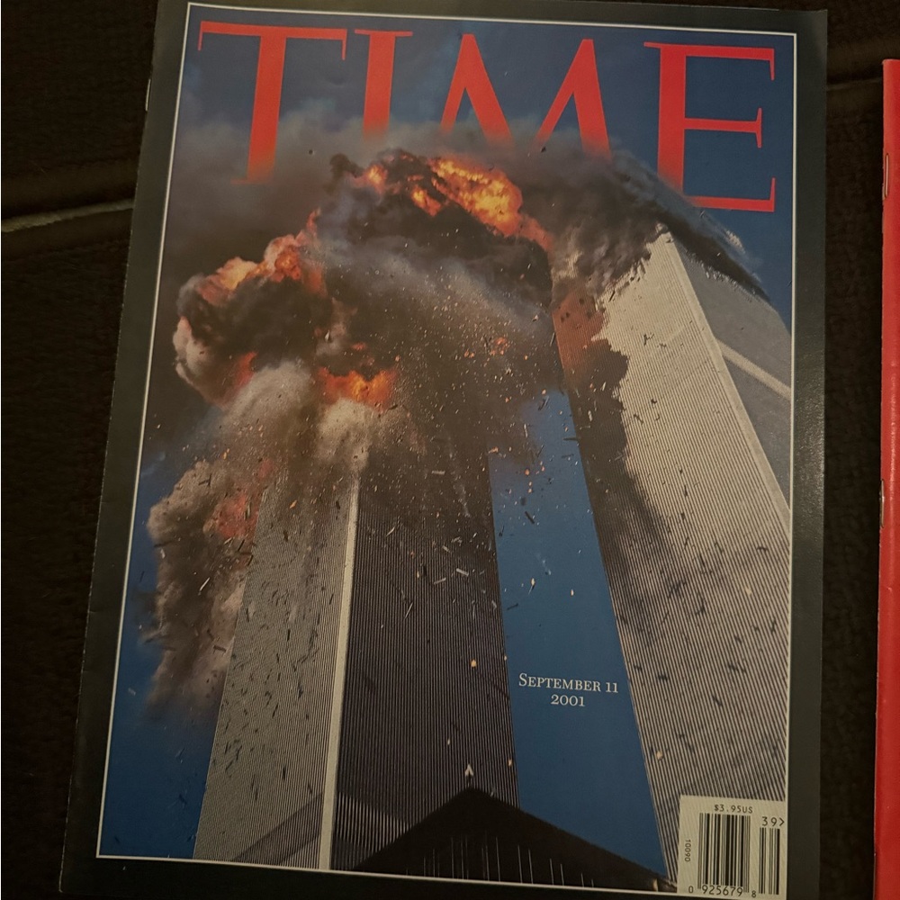 TIME Magazine 9/11 Edition Set - Picture 2 of 5